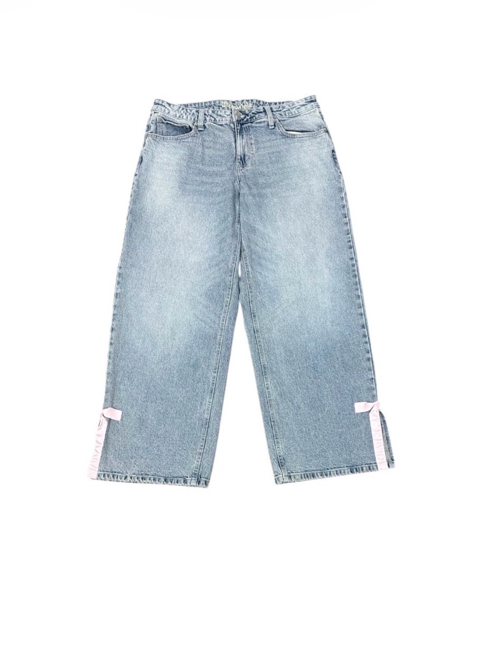 No Boundaries Women’s Size 12 Wide Leg Jeans Pink Ribbon Hem Light Wash